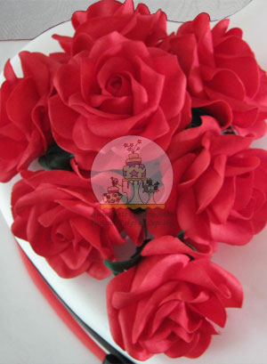 Heart Engagement Cake 2